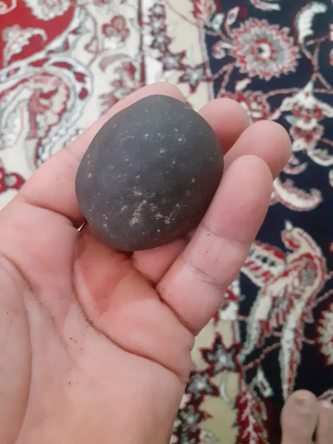 مشکوک به شهاب سنگ|جواهرات|کوزران, |دیوار