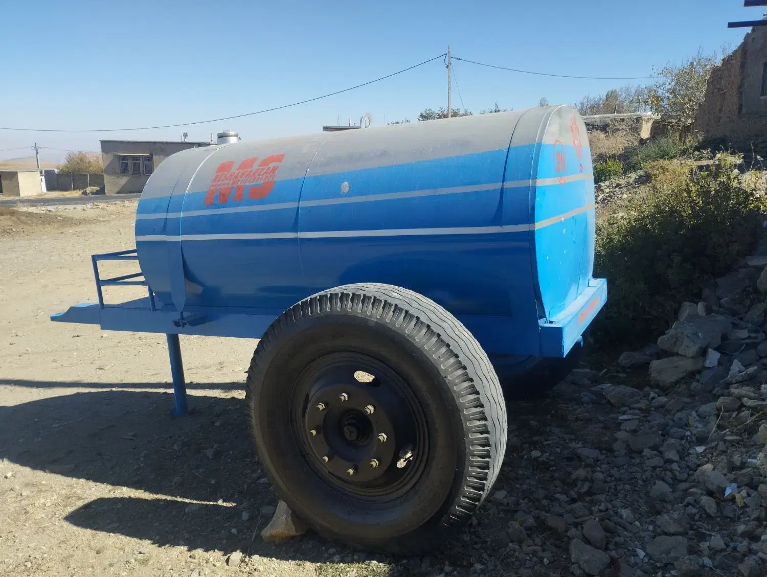 تانکر آب کششی 2000لیتری|ماشین‌آلات صنعتی|ماهنشان, |دیوار