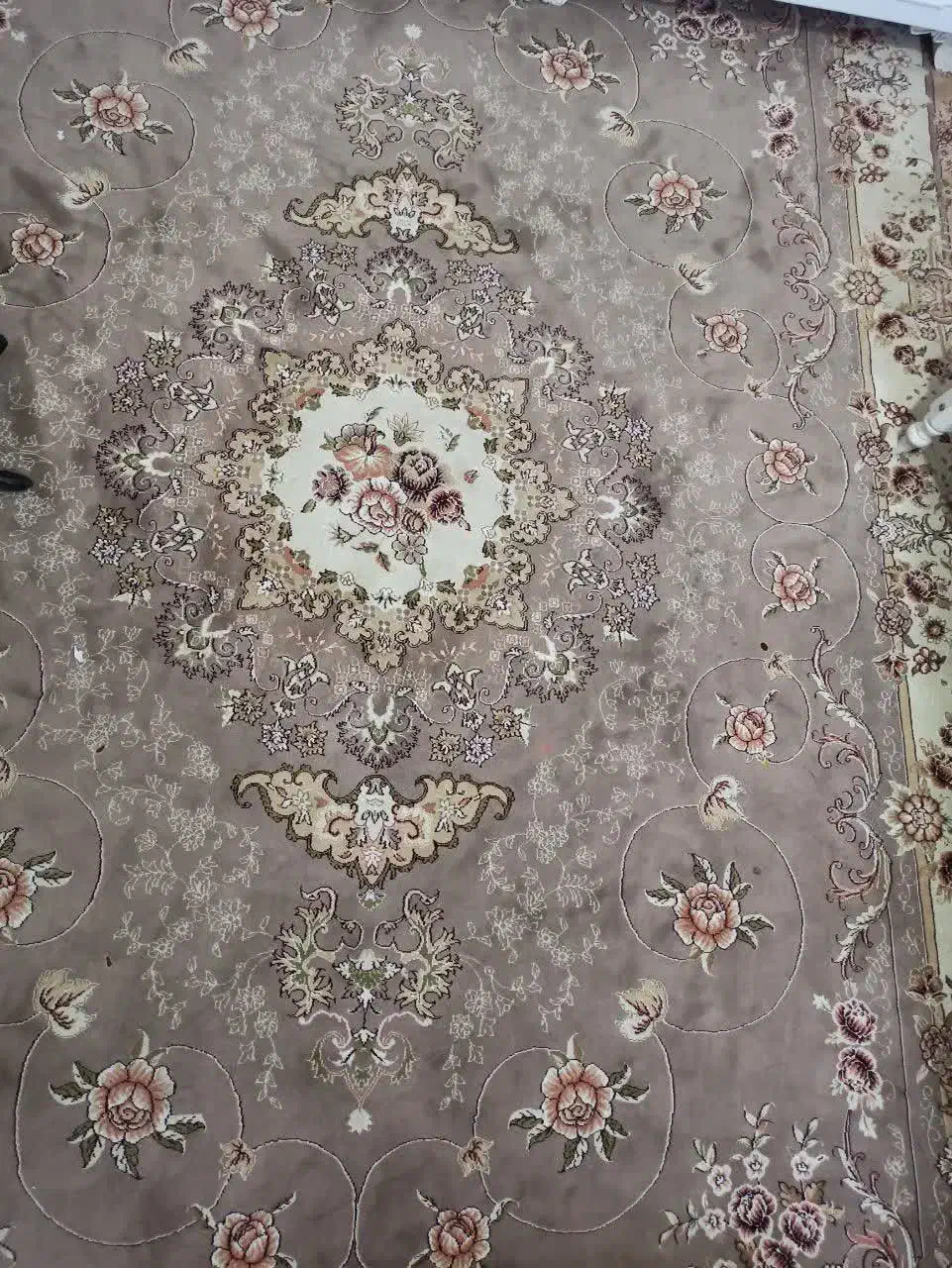 یک عددفرش۹متری|فرش|ساوه, |دیوار