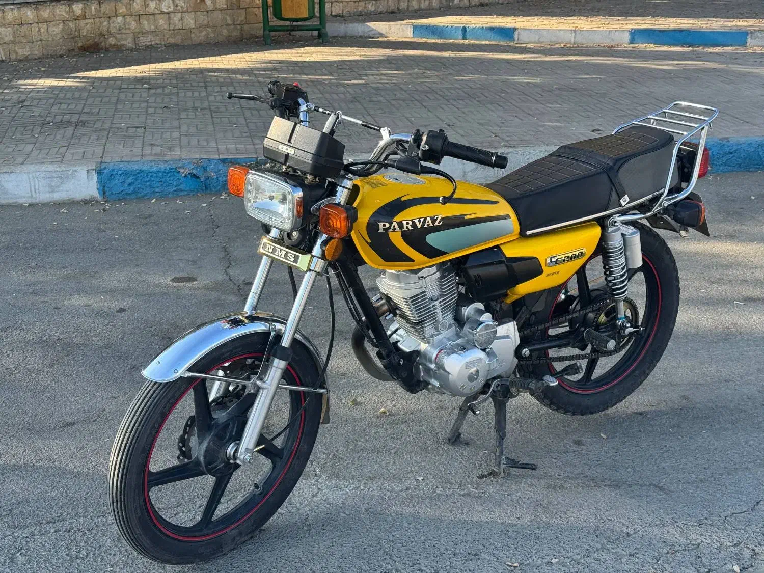 موتور 200پرواز 1402|موتورسیکلت|ملایر, |دیوار