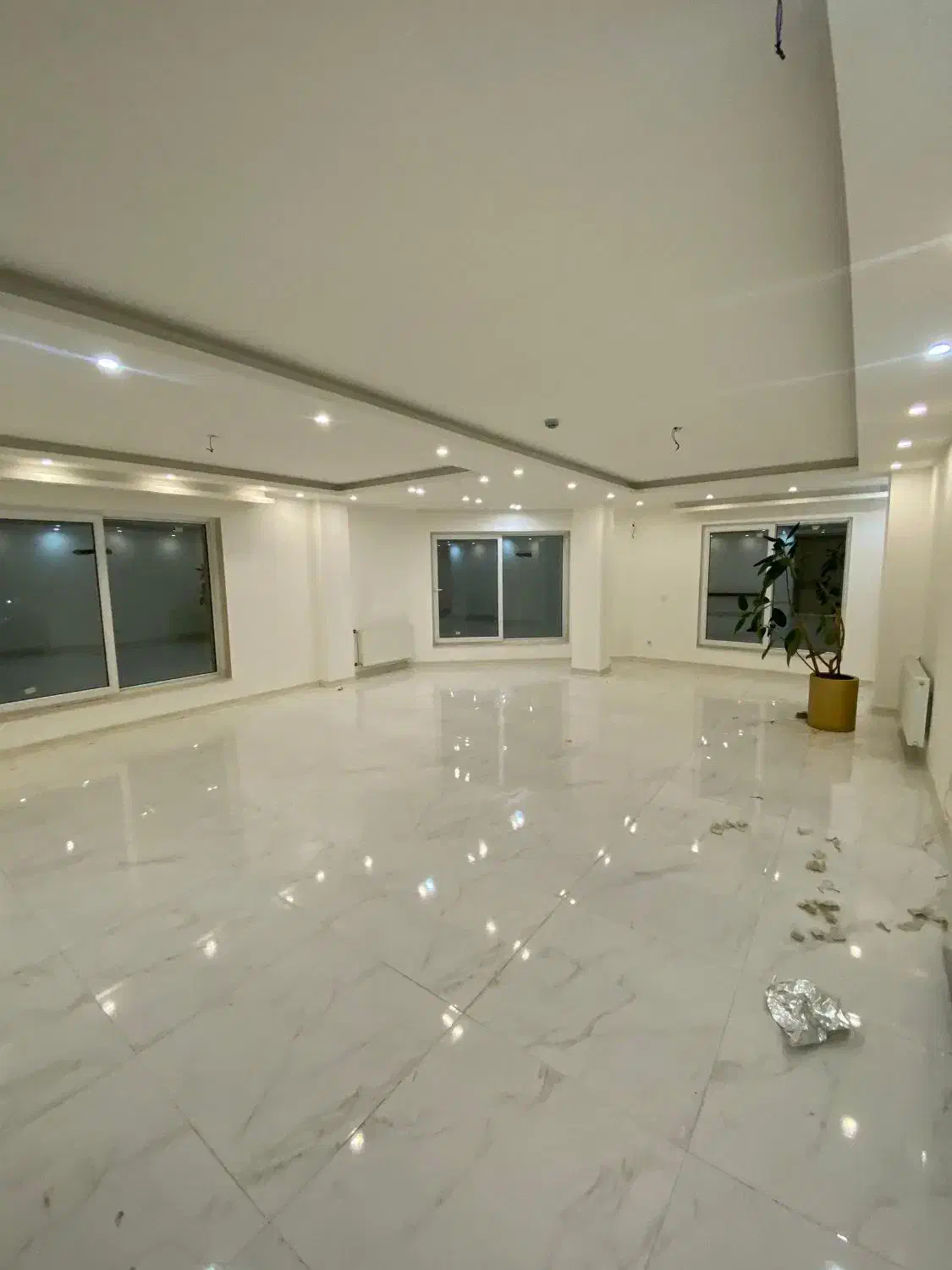 اجاره آپارتمان۱۵۵متری نوسازتکواحدی لوکیشن برندهراز|اجارهٔ آپارتمان|آمل, |دیوار