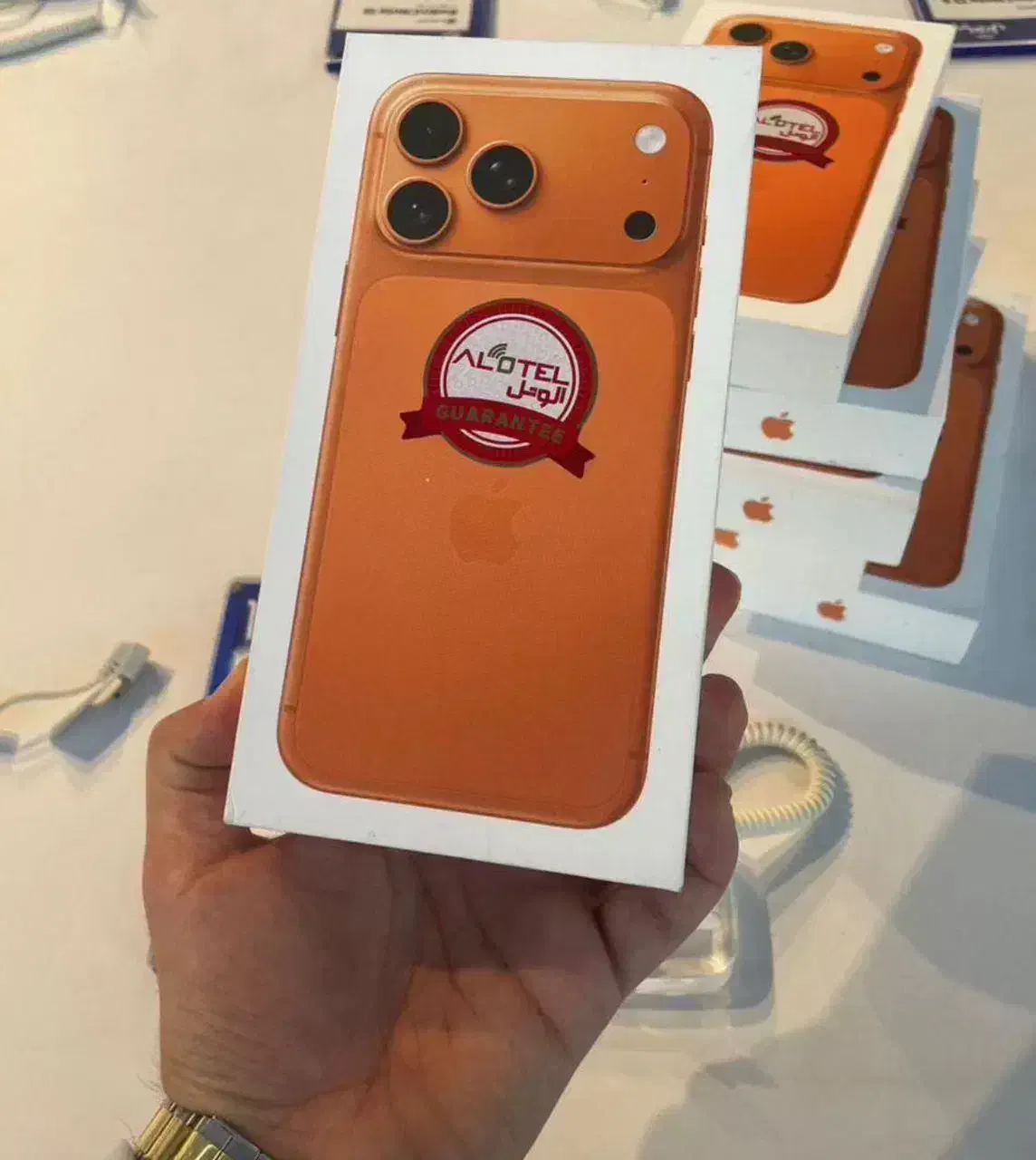 آیفون ۱۷ شرکتی ۱۸ ماه گارانتی|موبایل|کرج, اتحاد|دیوار