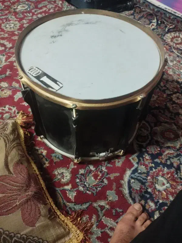 تبل ریز|درام و پرکاشن|کرمان, |دیوار