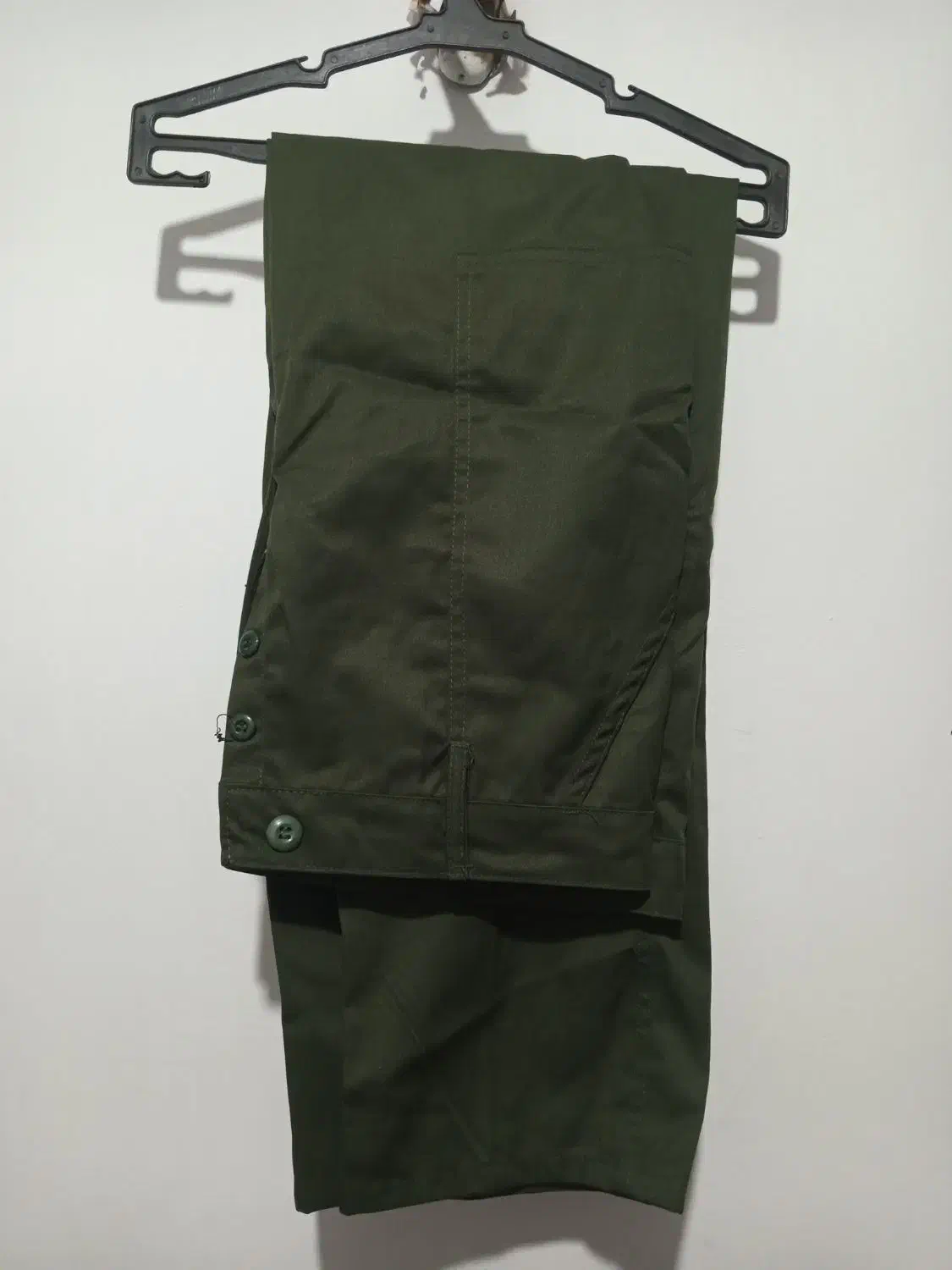 دو ست لباس سربازی نیروی انتظامی|لباس|بندر انزلی, کارآموزی|دیوار