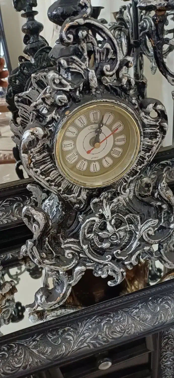 اینه و شمعدان به همراه ساعت|بوفه، ویترین، کنسول|اصفهان, تیران|دیوار