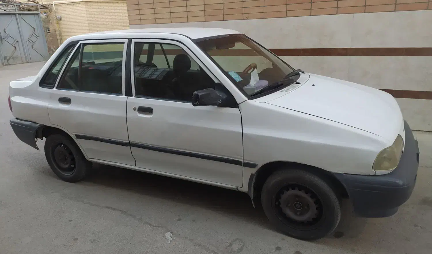 پراید مدل ۸۲|خودرو سواری و وانت|ابریشم, |دیوار