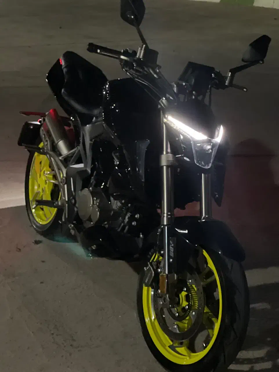 موتور ۲۵۰|موتورسیکلت|قم, ارم|دیوار