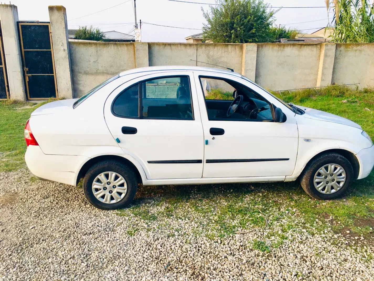 تیبا صندوق دار دوگانه|خودرو سواری و وانت|بندر ترکمن, |دیوار