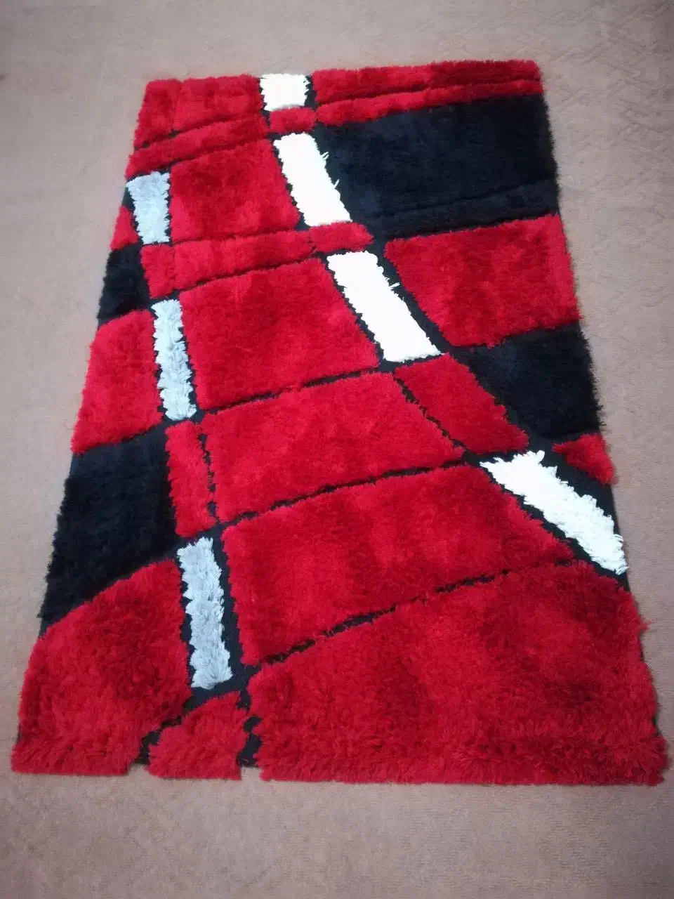 قالیچه ۴متری و ۱ در ۱/۵|فرش|آبیک, |دیوار