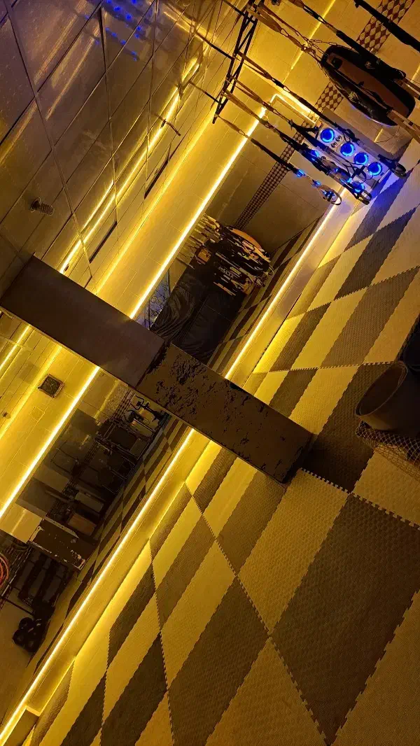 اجاره  سالن ۱۷۰ متری|اجارهٔ دفتر کار، اتاق اداری، مطب|دزفول, |دیوار