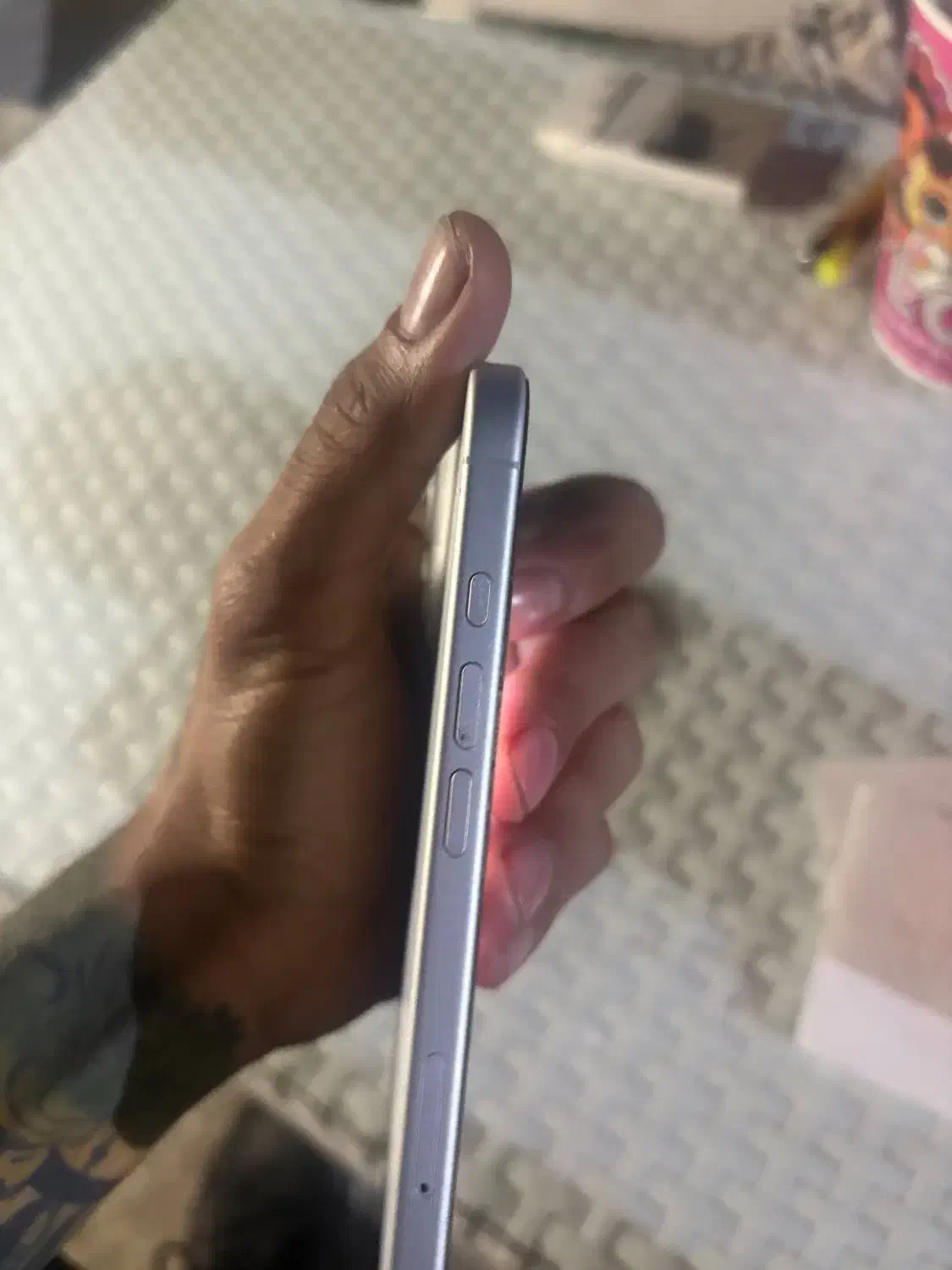 ایفون ۱۶ نرمال ۱۲۸ گیگ نو درحد|موبایل|مشهد, هفت تیر (آب و برق)|دیوار