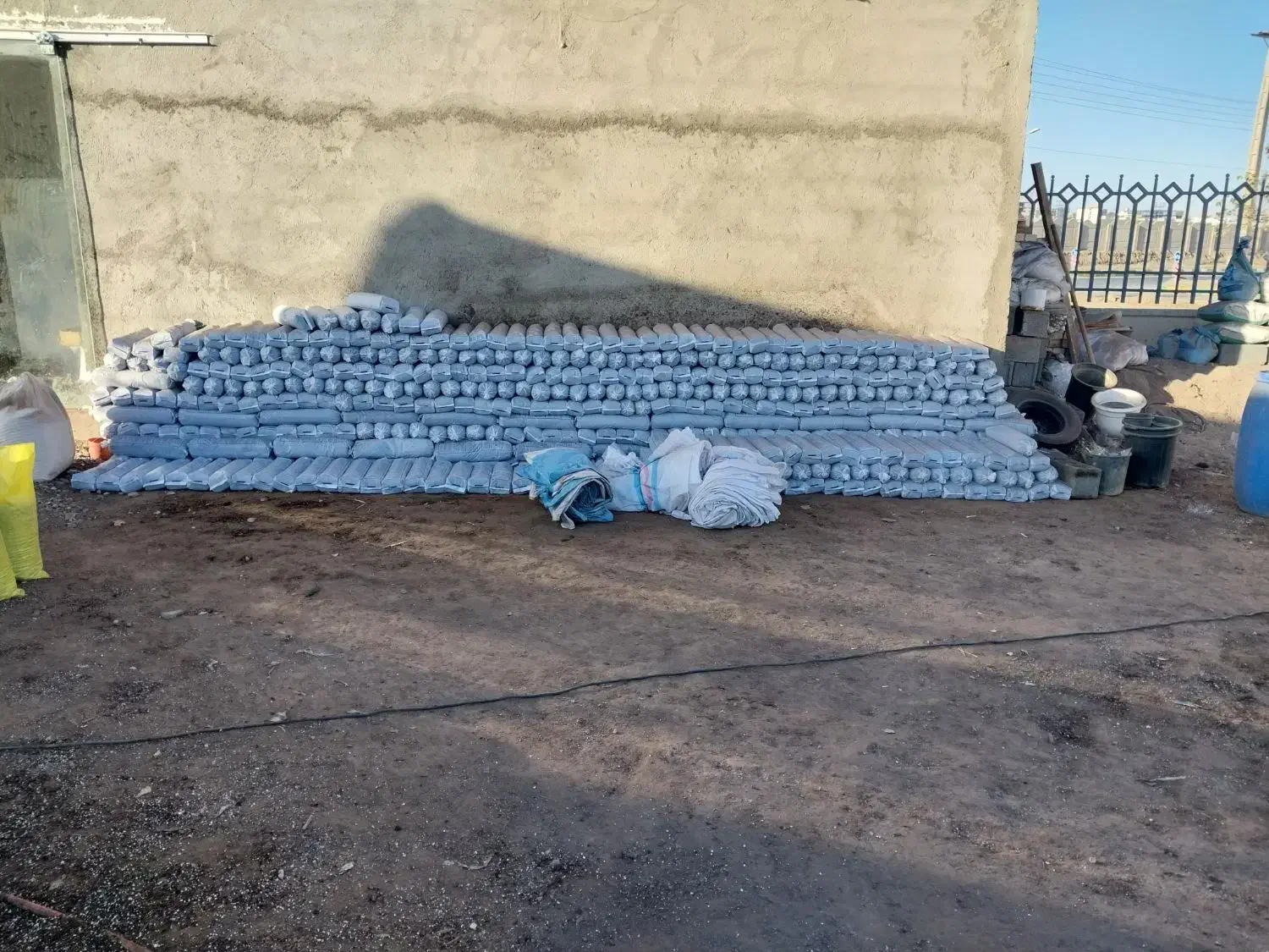 کارگر ساده یا ایرانی یا اتباع|استخدام صنعتی، فنی، مهندسی|مشهد, امیریه|دیوار