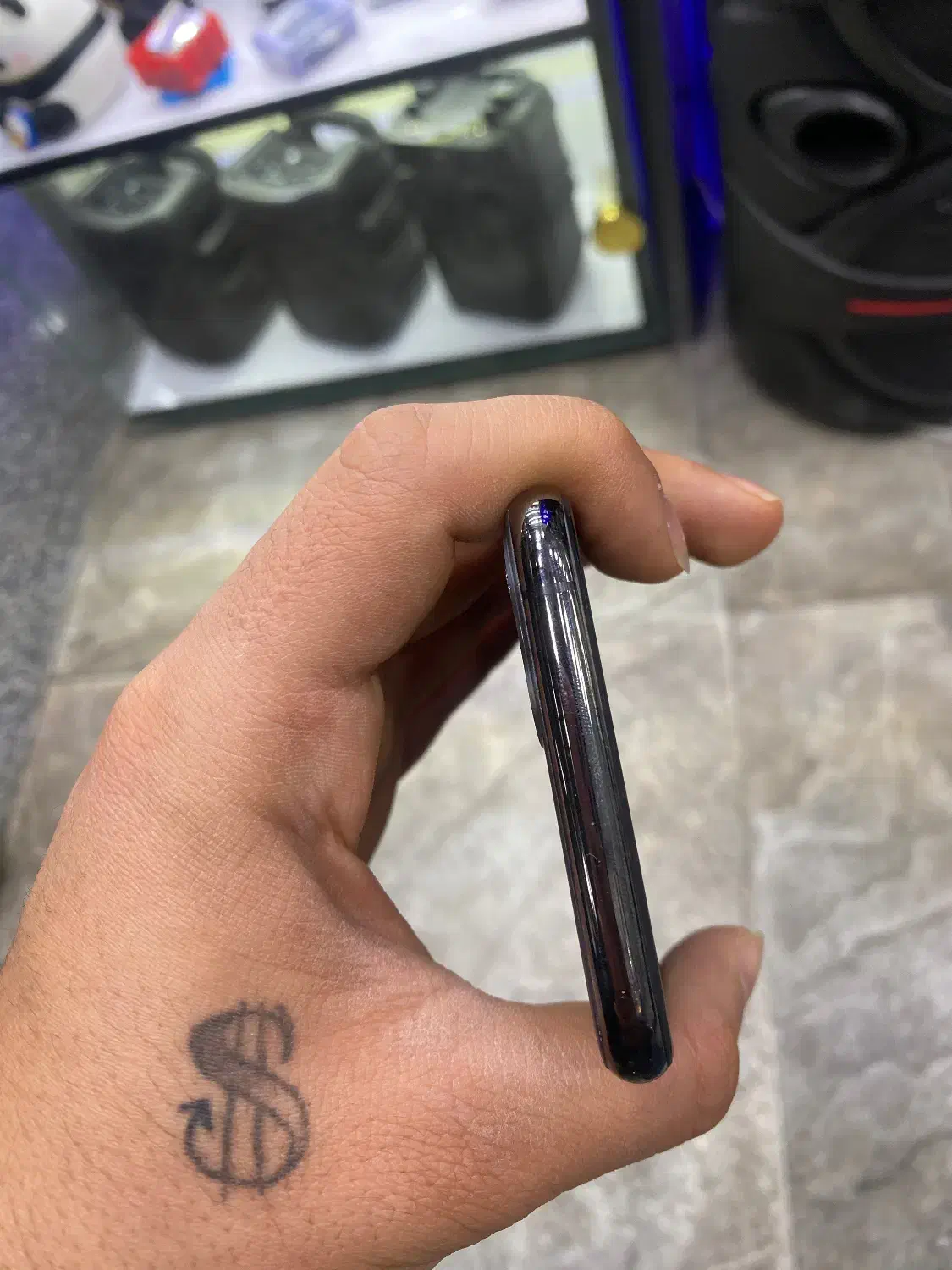 گوشی ایفون 11 پرو مشکی|موبایل|تهران, مدائن|دیوار