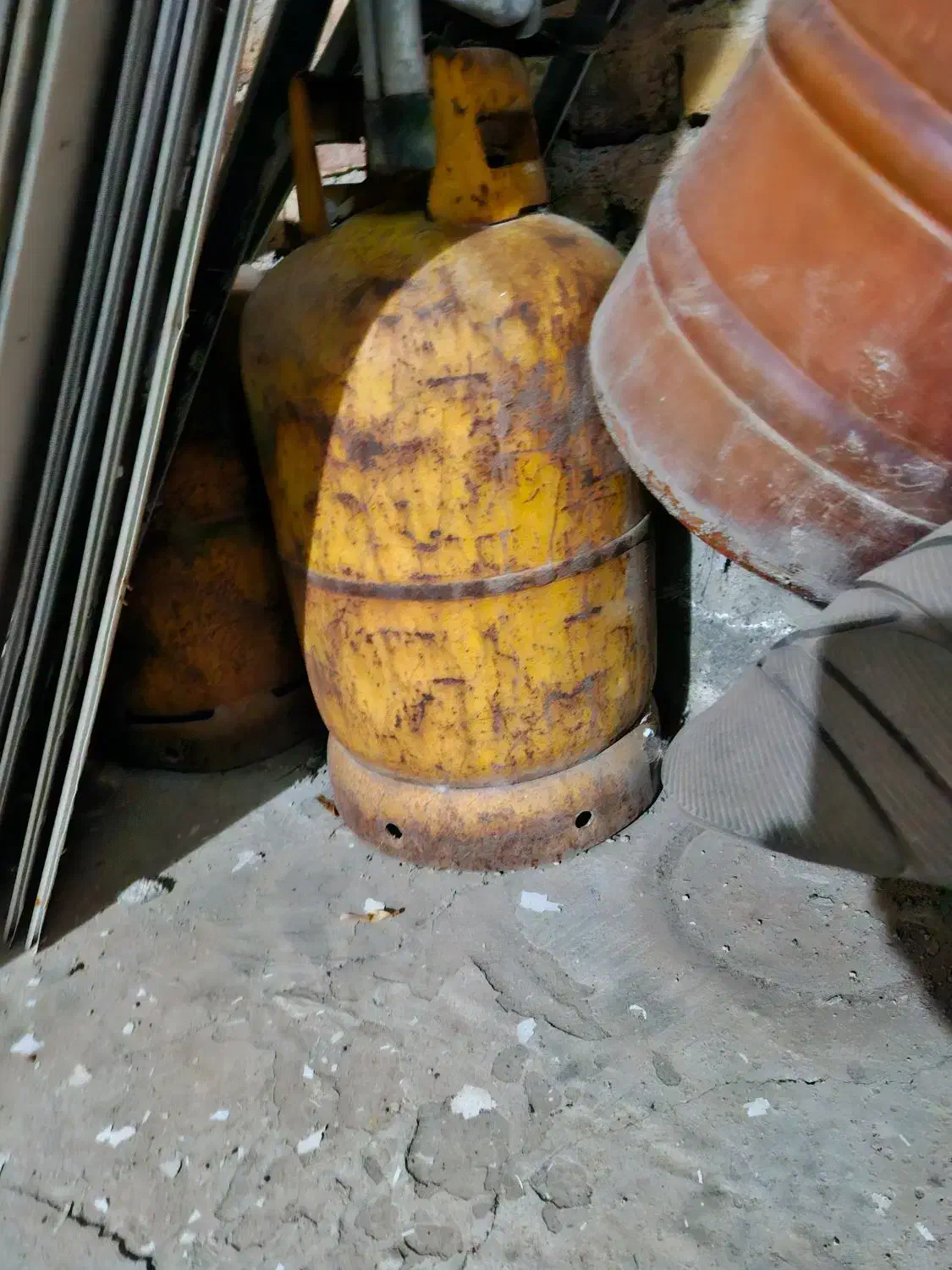 فروش کپسول و بشکه|اجاق گاز و لوازم برقی پختوپز|ارومیه, |دیوار