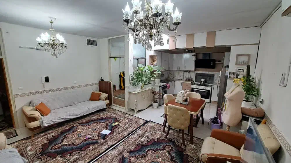 ویلایی تروتمیز باز سازی شده|فروش خانه و ویلا|صباشهر, |دیوار