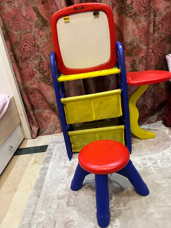 تخته دوکاره برند crayola|لوازم التحریر|تهران, تجریش|دیوار