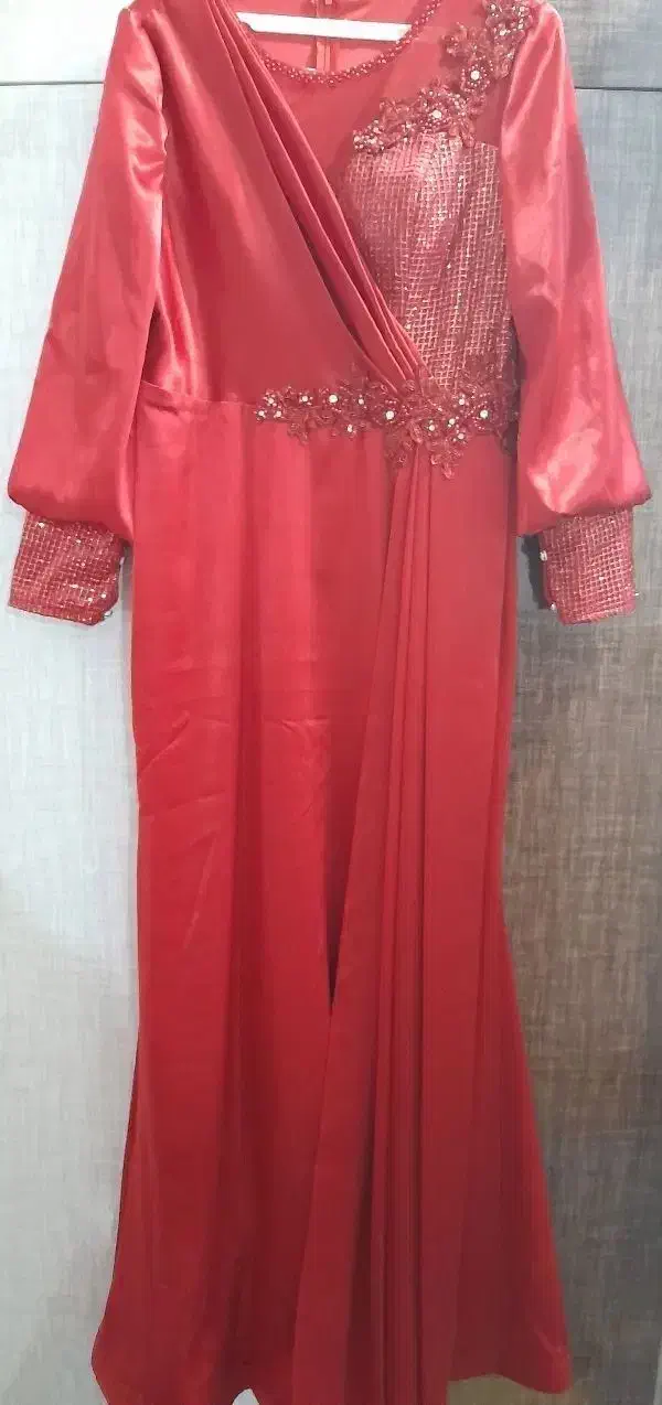 لباس مجلسی|لباس|مرند, |دیوار