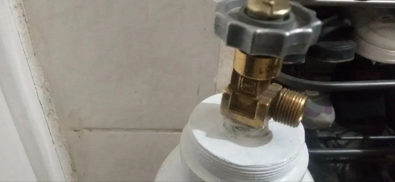 کپسول اکسیژن ۱۰ کیلو|آرایشی، بهداشتی، درمانی|سنندج, |دیوار