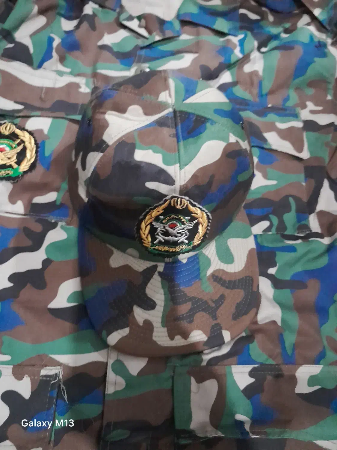 لباس ارتشی|لباس|قم, آذر (نکویی)|دیوار