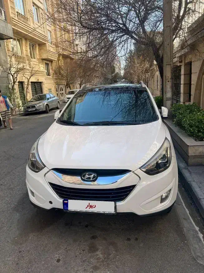 توسان دو دیفرانسیل و سقف پانا|خودرو سواری و وانت|تهران, جنت‌آباد جنوبی|دیوار