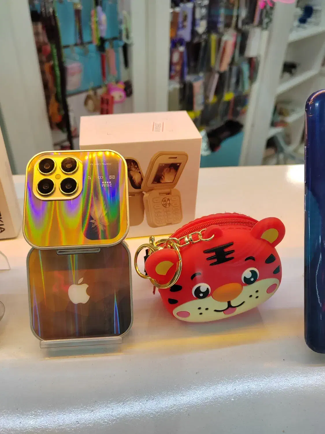 بورس انواع گوشی ساده|موبایل|فولادشهر, B5|دیوار