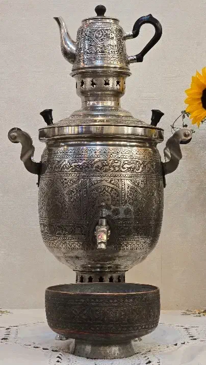 سماور زغالی روسی تمام قلم|کلکسیون اشیاء عتیقه|ری, دیلمان|دیوار