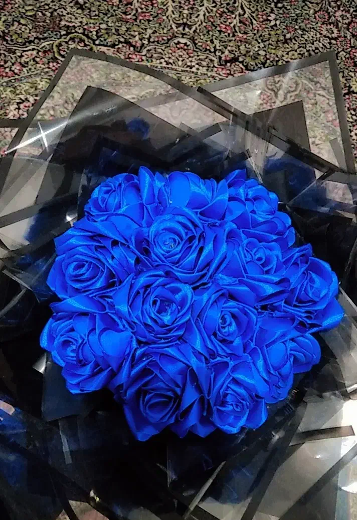 گل روبانی (دسته گل)|گل مصنوعی|زرند, |دیوار