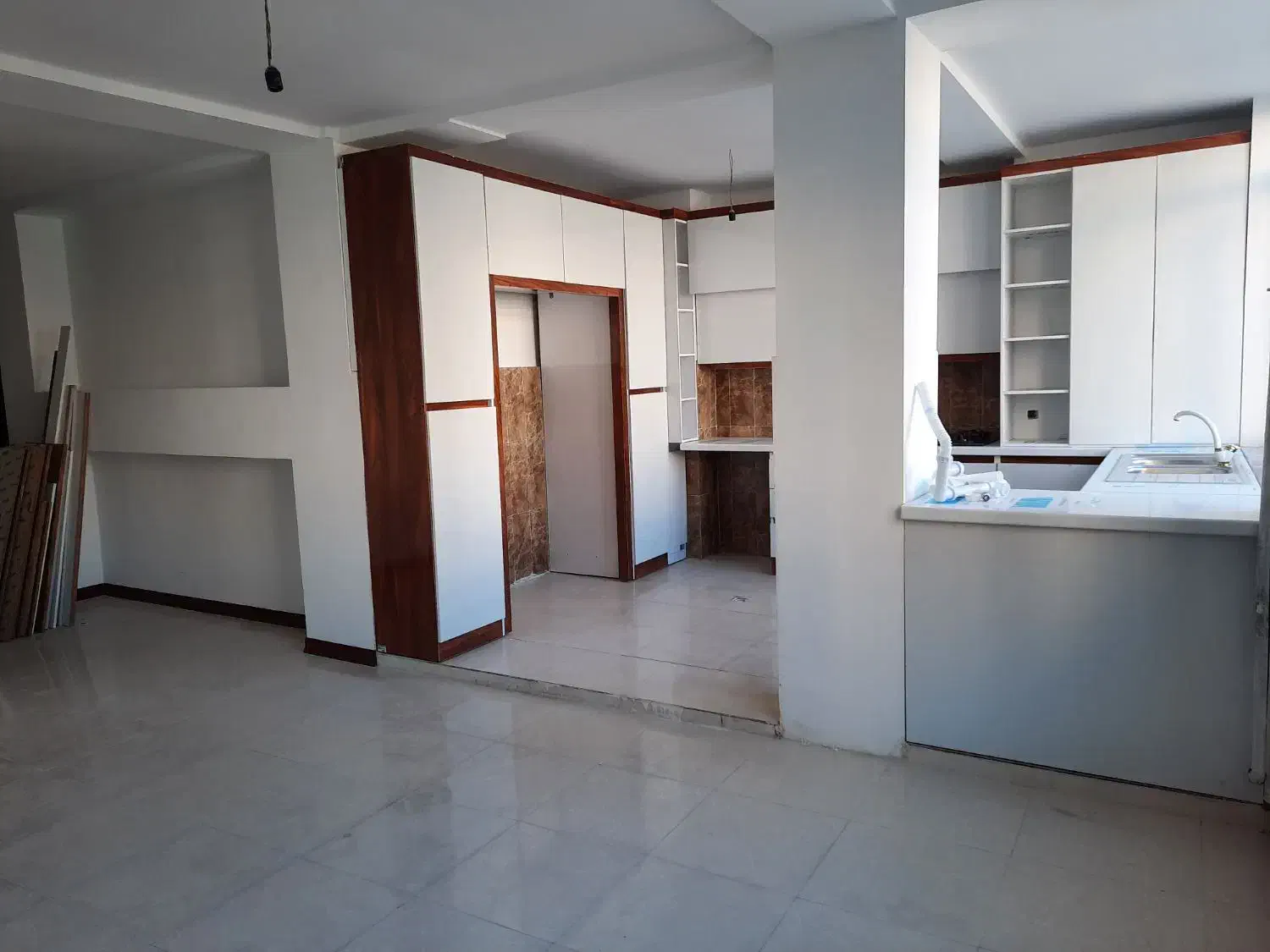 ۸۵ متری پروژه ولیعصر فاز ۶ شمال|فروش آپارتمان|پرند, فاز ۶|دیوار