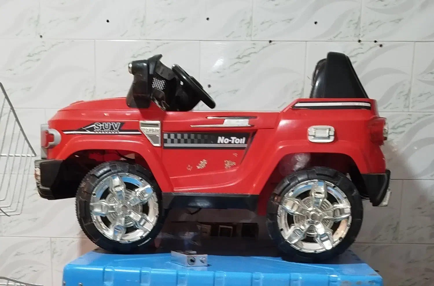 ماشین شارژی|اسباب‌‌بازی|کرمانشاه, |دیوار