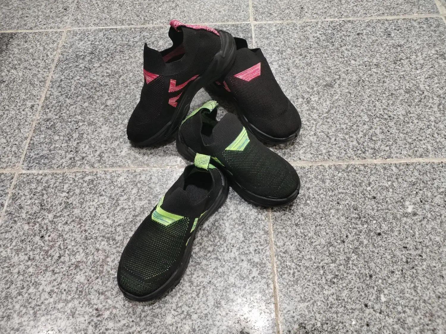 کفش اسپرت بچگانه راحتی دخترانه و پسرانه|کفش و لباس بچه|کرمان, |دیوار