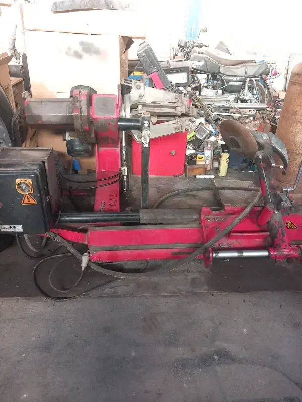 لاستیک درآر دست دوم|ماشین‌آلات صنعتی|اصفهان, باغ زرشک|دیوار