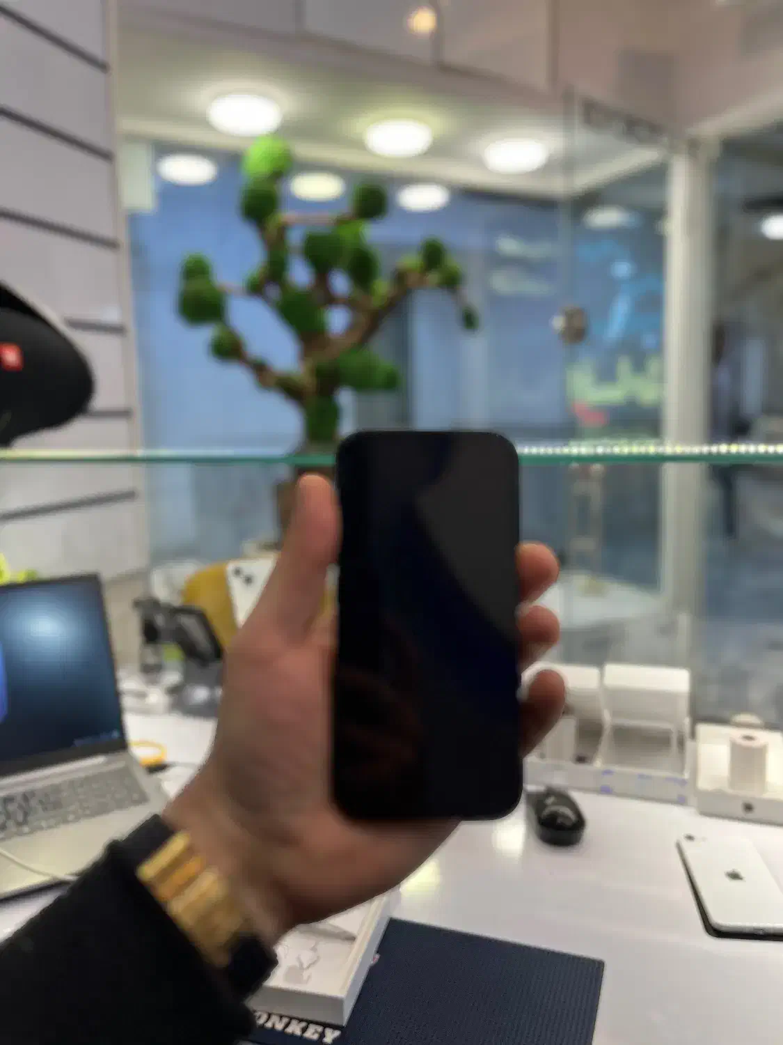 16 نرمال در حد آکبند (موبایل ستینگ )|موبایل|اصفهان, باغ زرشک|دیوار