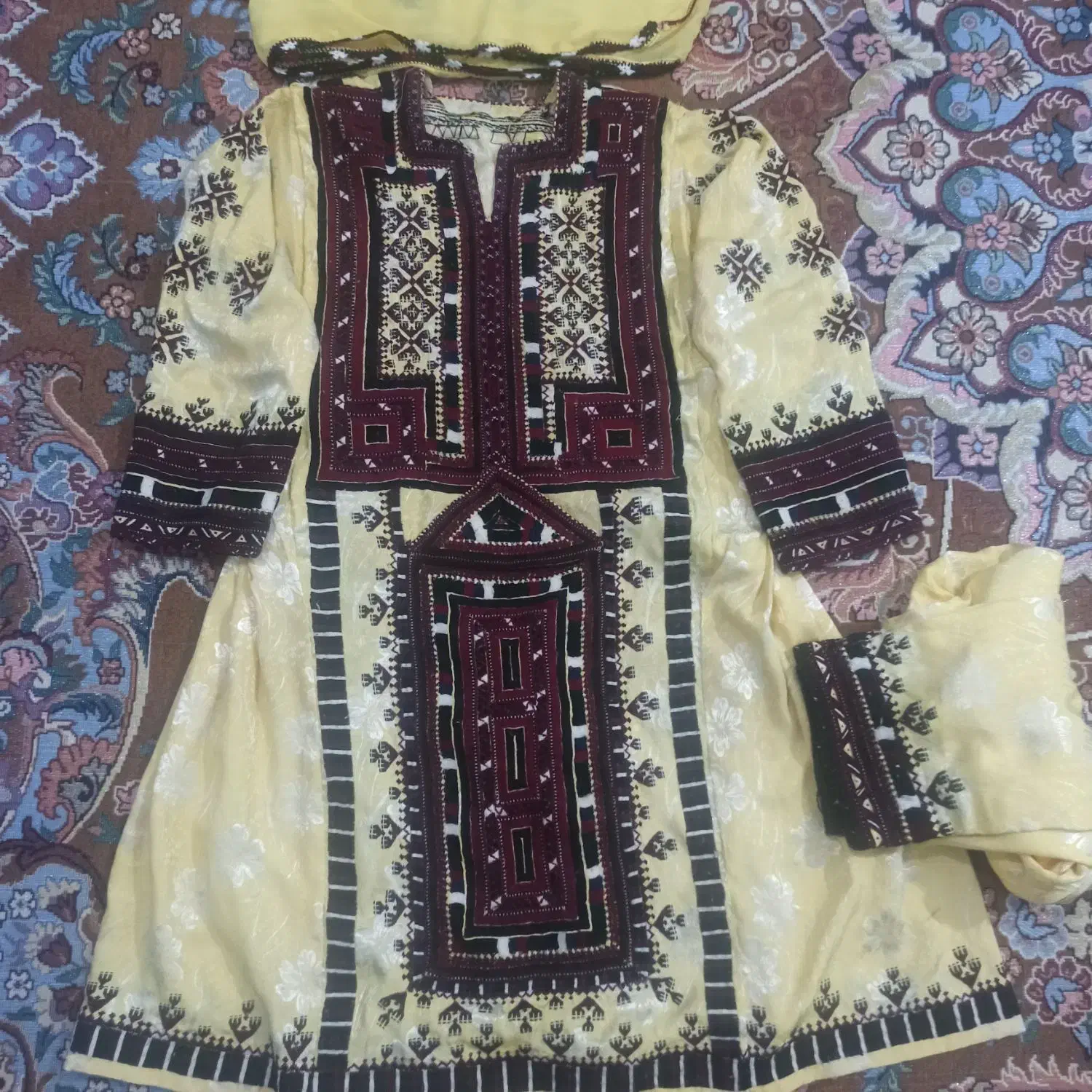 لباس دست دوز فروشی|لباس|ایرانشهر, |دیوار