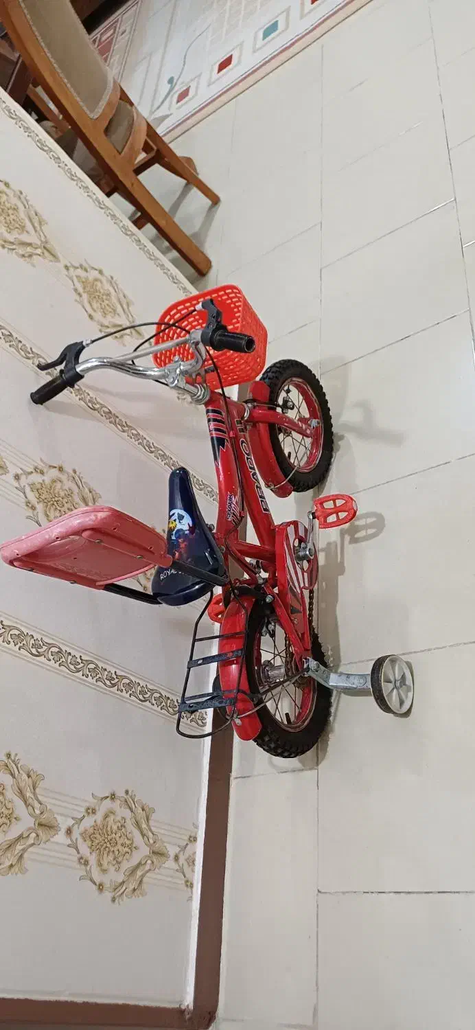 دوچرخه سایز ۱۶ قرمز|دوچرخه، اسکیت، اسکوتر|هشتگرد, شهرک ریحانه|دیوار