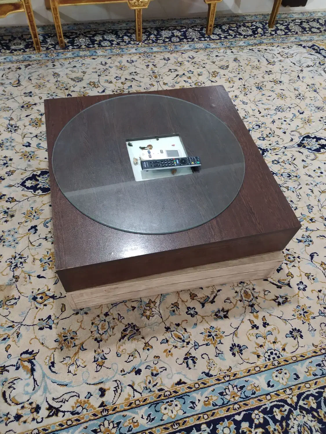 فروش مبل و میزناهارخوری|مبلمان خانگی و میز عسلی|رامسر, |دیوار