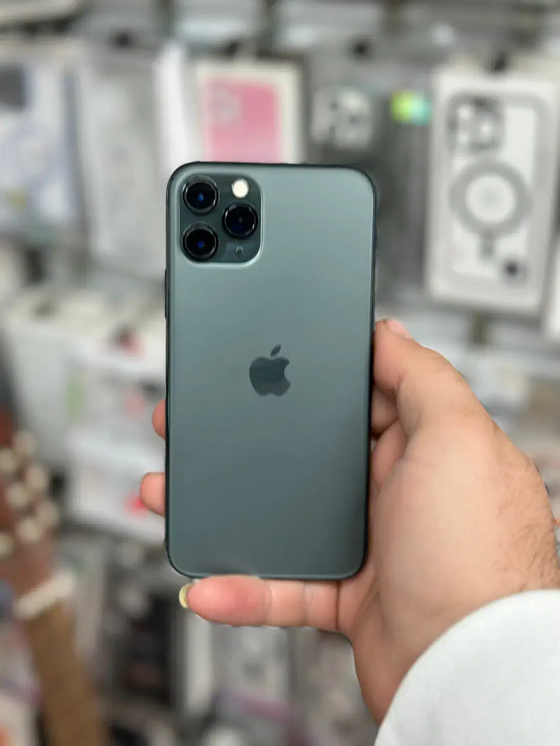 iphone11pro 256 نقدواقساط چک و بازنشستگی|موبایل|کرج, برغان|دیوار