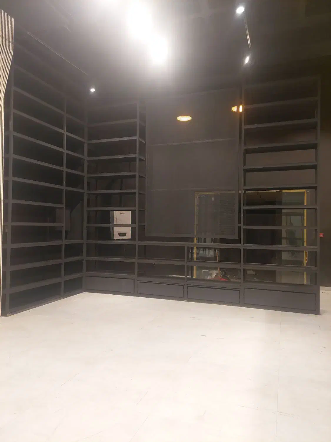 ساخت سازهای فلزی|استخدام صنعتی، فنی، مهندسی|کشاورز, |دیوار