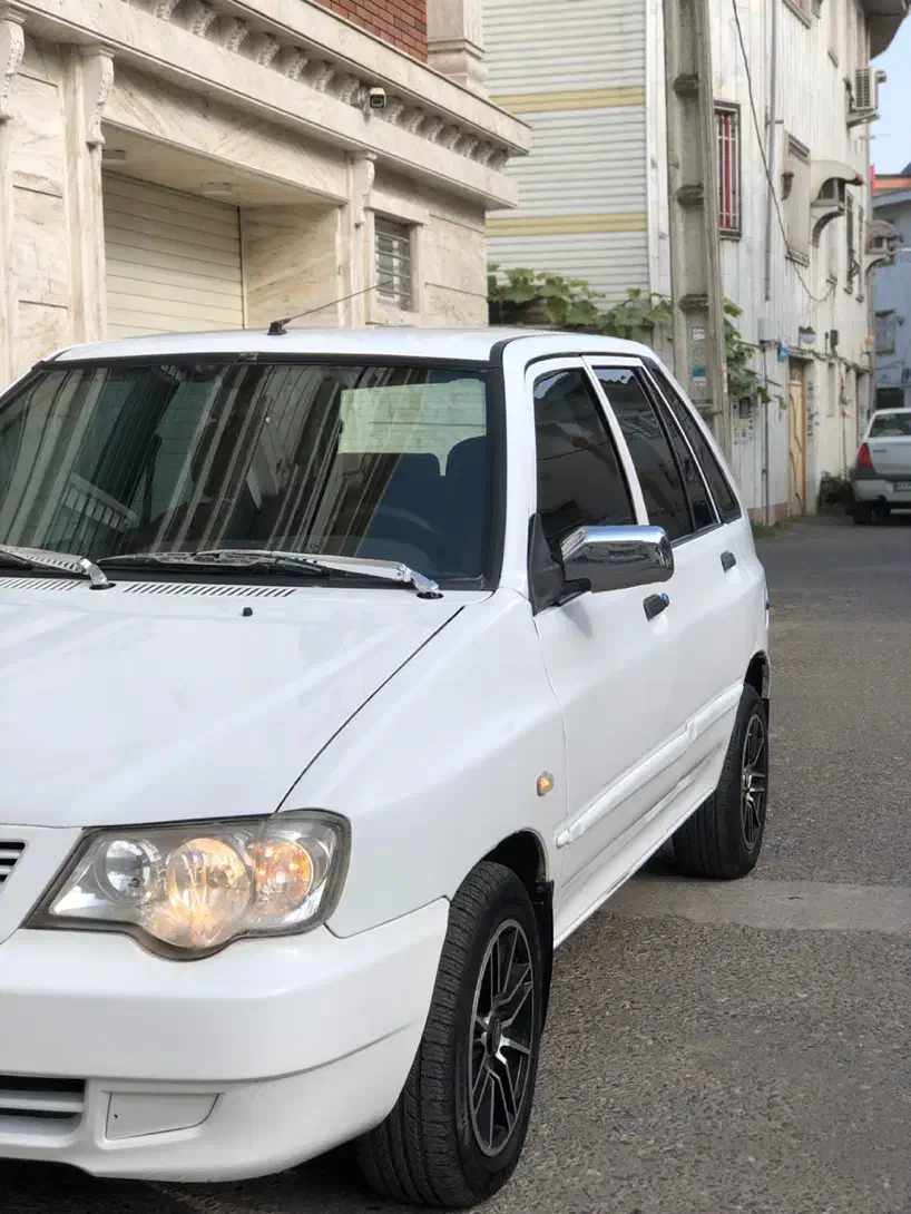 پراید ۱۱۱ se مدل ۹۳ بیرنگ‌ و بی ضربه کم کارکرد ۱۴۰|خودرو سواری و وانت|لنگرود, |دیوار