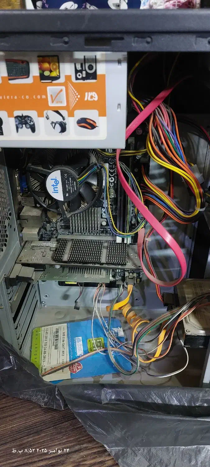 مانیتور وکیس|قطعات و لوازم جانبی رایانه|شاهینشهر, عطار|دیوار