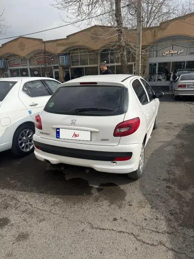 ۲۰۷ مدل ۱۴۰۲|خودرو سواری و وانت|ارومیه, |دیوار