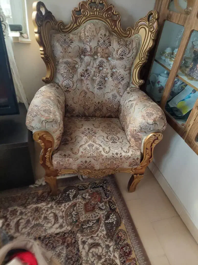 مبل سلطنتی و راحتی|مبلمان خانگی و میز عسلی|رودبنه, |دیوار