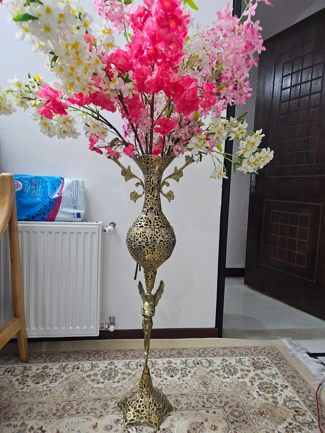 گلدان برنز|مجسمه، تندیس، ماکت|قم, پردیسان|دیوار