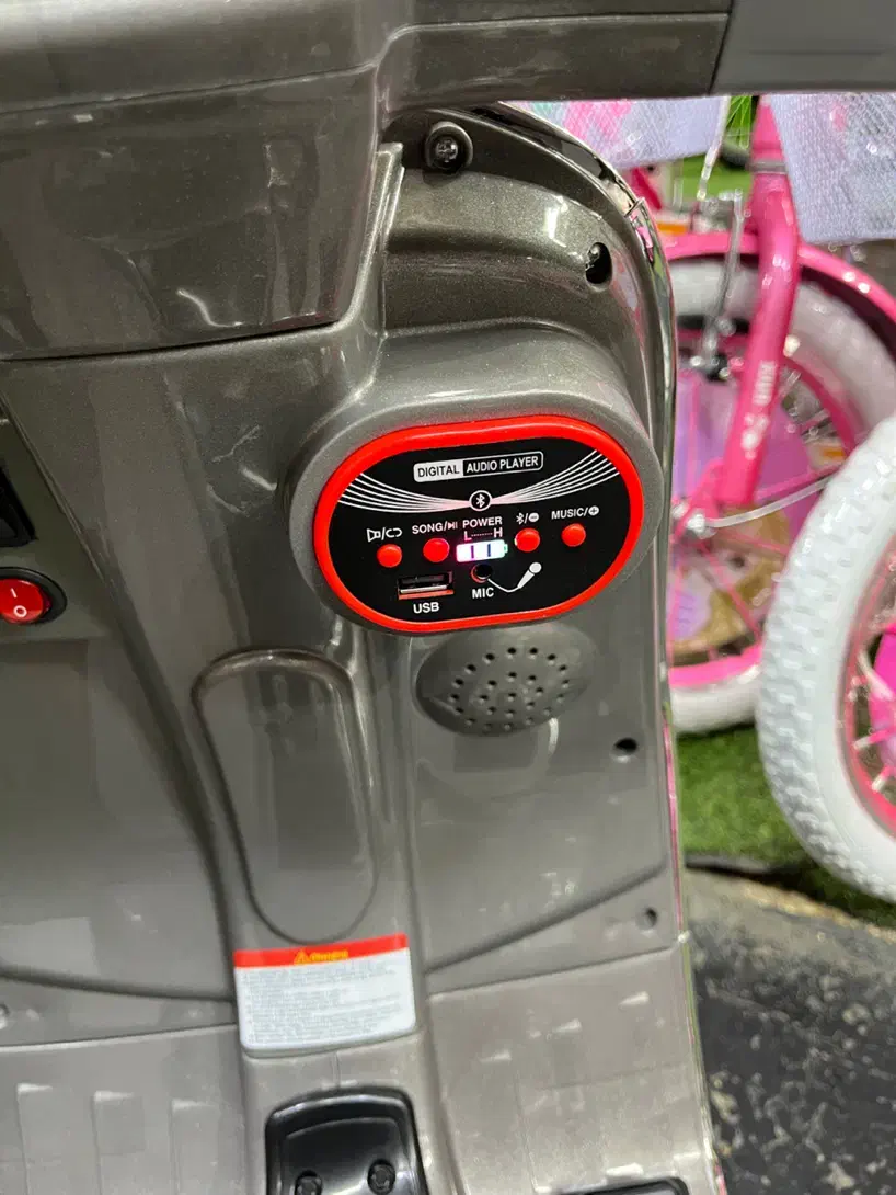 موتورشارژی دونفره وسپا|اسباب‌‌بازی|قم, کیوانفر|دیوار