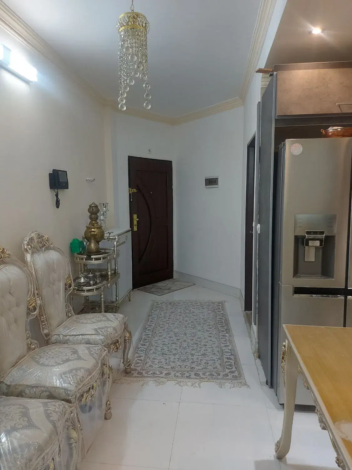 یه واحد آپارتمان سه راه غزنوی|فروش آپارتمان|کاشان, ملک آباد|دیوار