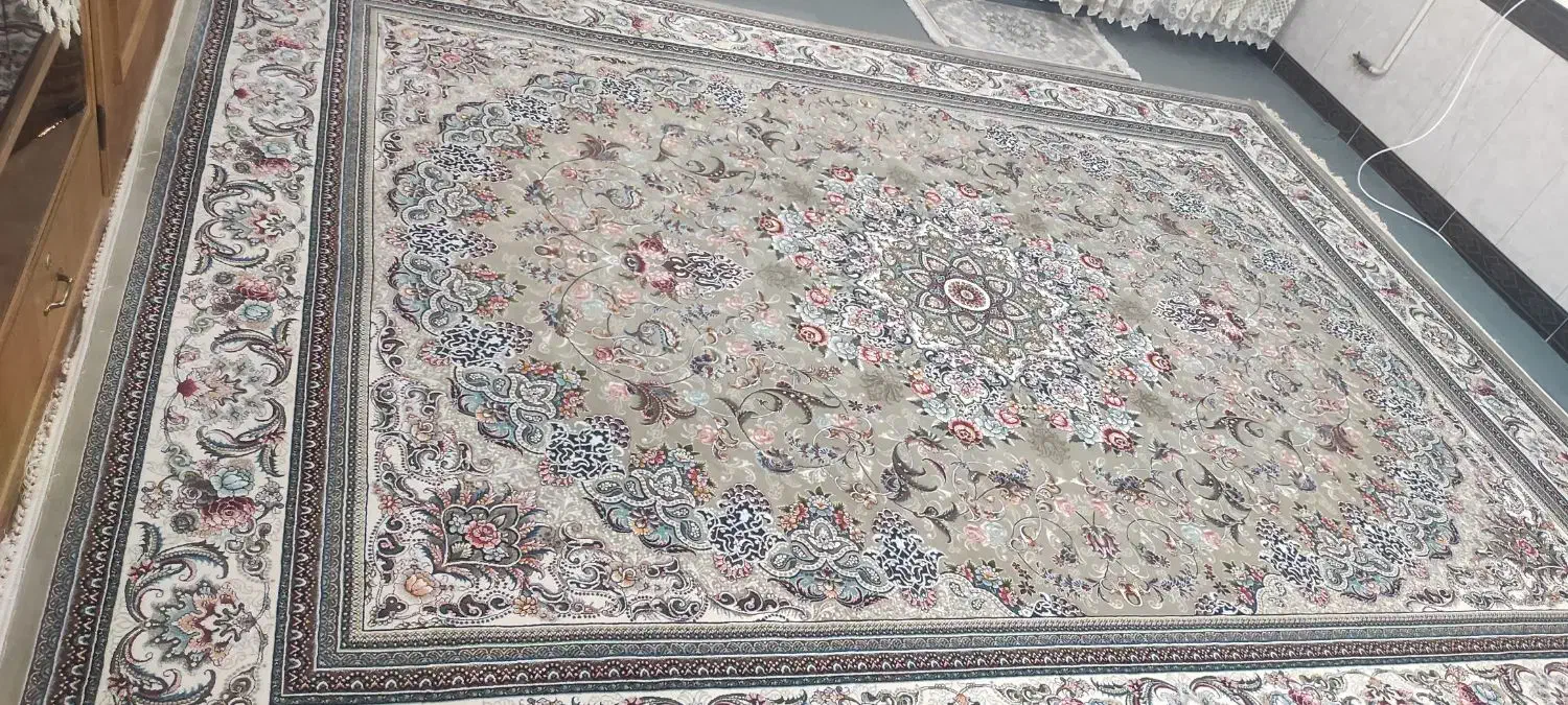 فرش12متری700شانه 2تخته|فرش|بروجرد, |دیوار