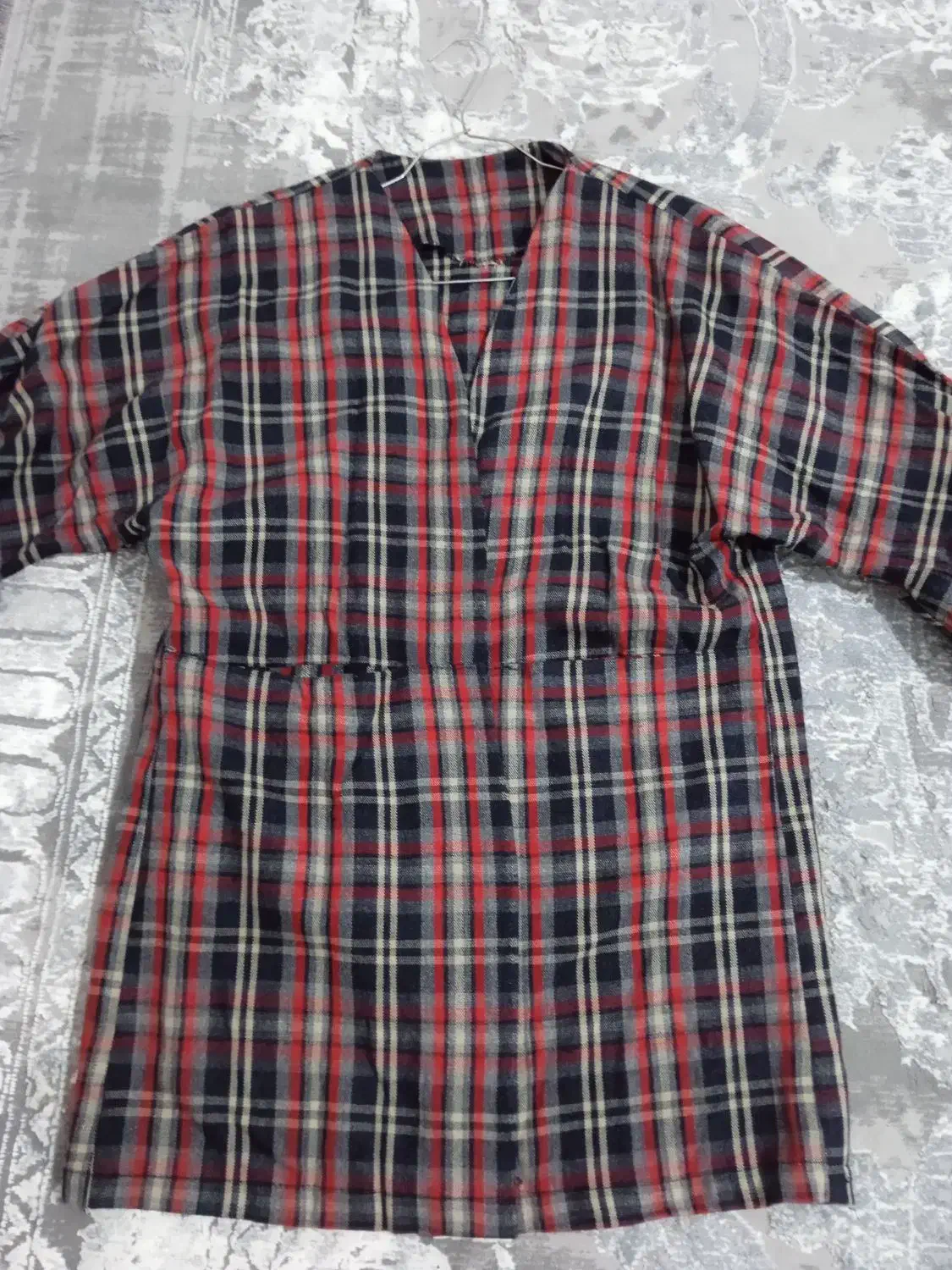 پالتو پاییزه|لباس|شاهین‌شهر, شهرک گلدیس|دیوار