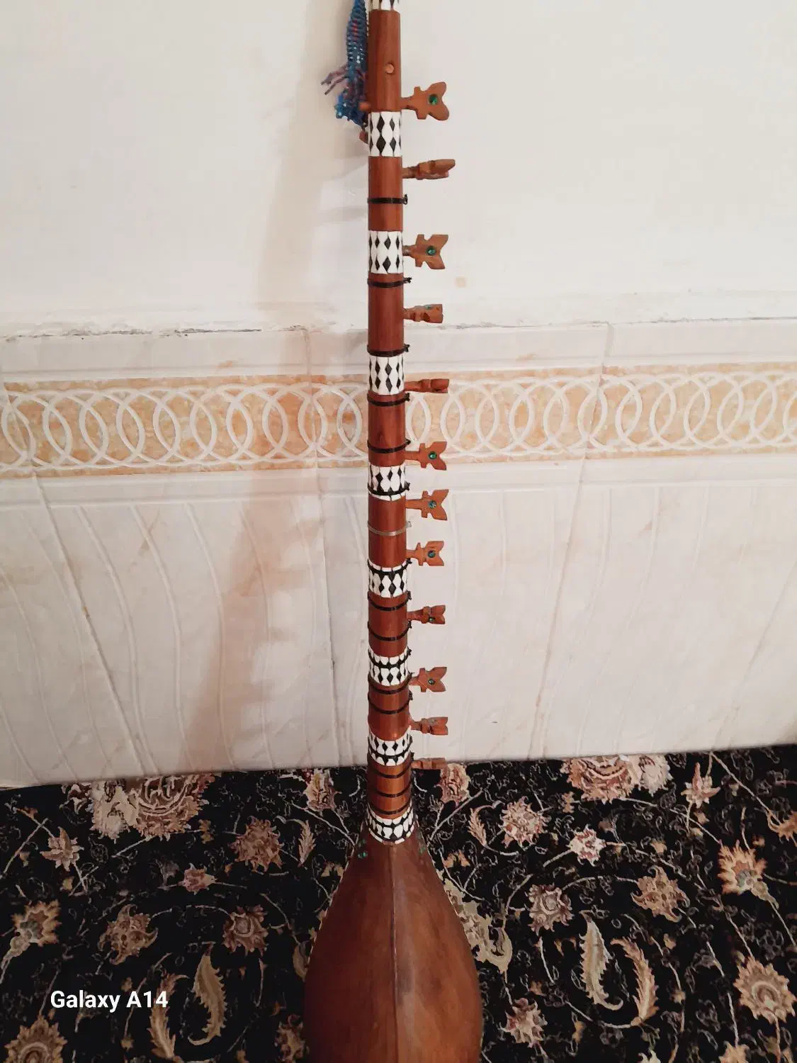 دوتار|سازهای سنتی|مشهد, مصلی (کارمندان اول)|دیوار