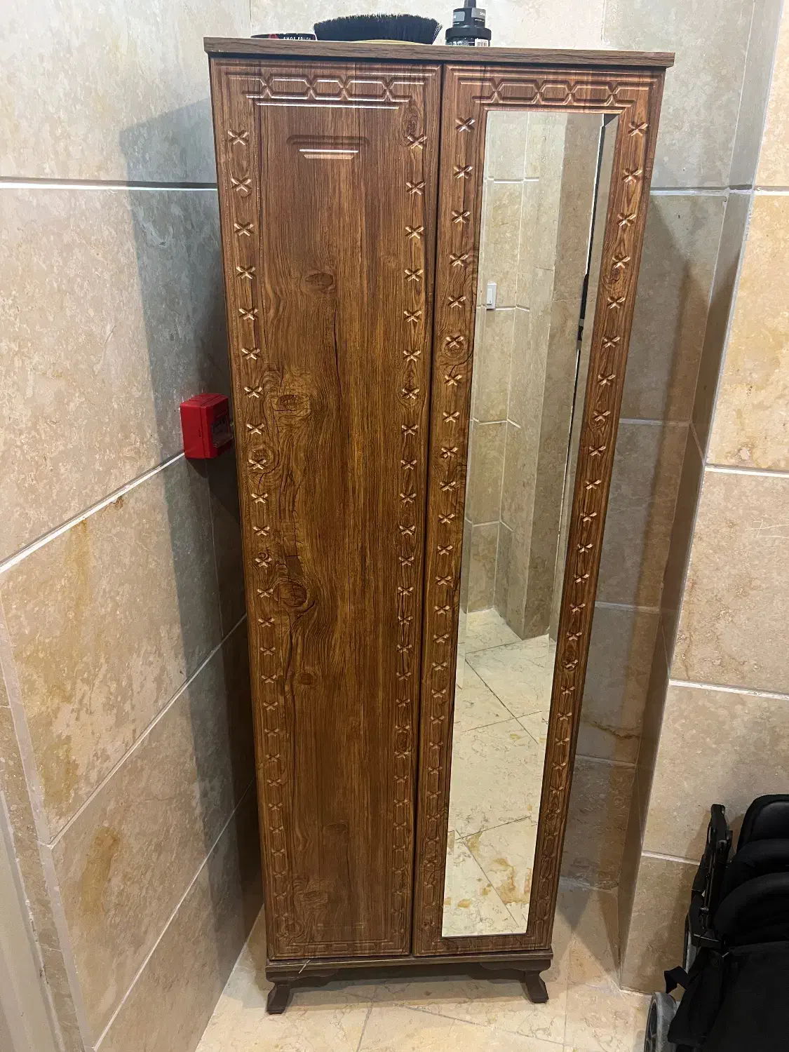 جاکفشی قدی کاملا نو|جاکفشی، کمد، دراور|اسلام‌شهر, شهرک الهیه|دیوار