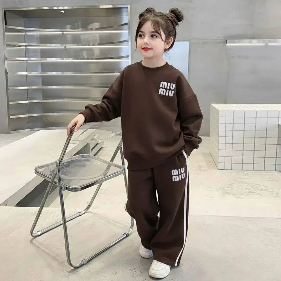 ست اسپرت|کفش و لباس بچه|بروجرد, |دیوار