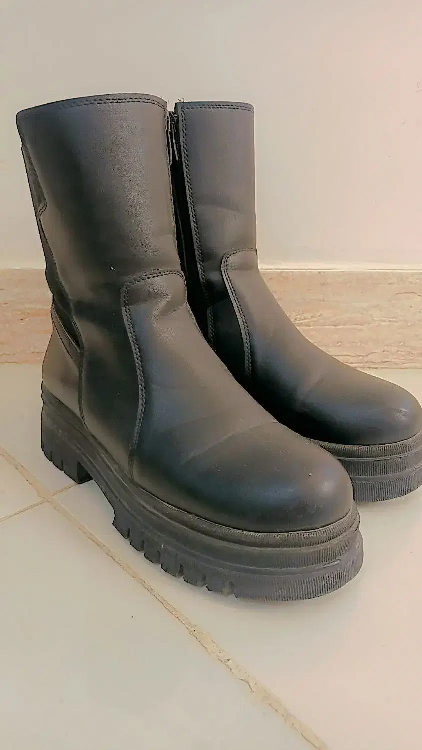 بوت زنانه|کیف، کفش، کمربند|خرم‌آباد, |دیوار